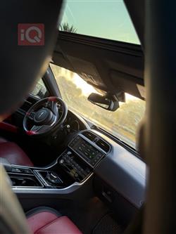 جاگوار XE